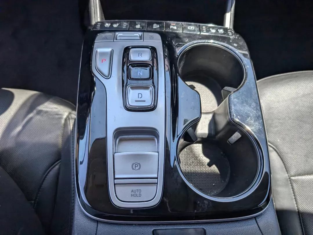 2023 /Black Hyundai Tucson Limited (5NMJECAE3PH) with an Regular Unleaded I-4 2.5 L/152 engine, 8-Speed Automatic w/OD transmission, located at 3959 U.S. 80 W, Phenix City, AL, 36870, (334) 297-4885, 32.469296, -85.135185 - 2023 Hyundai Tucson Limited - Photo#13