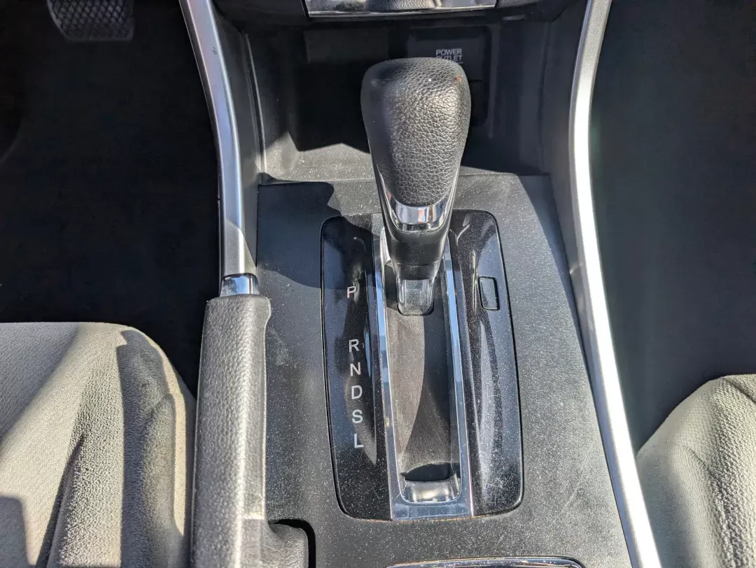 2013 Honda Accord Sdn LX (1HGCR2F39DA) with an Gas I4 2.4L/144 engine, 1-Speed Continuously Variable Ratio transmission, located at 521 Old Farm Lane Rd, Prattville, AL, 36066, (334) 325-1505, 32.482460, -86.416367 - 2013 Honda Accord Sdn LX - Photo#13