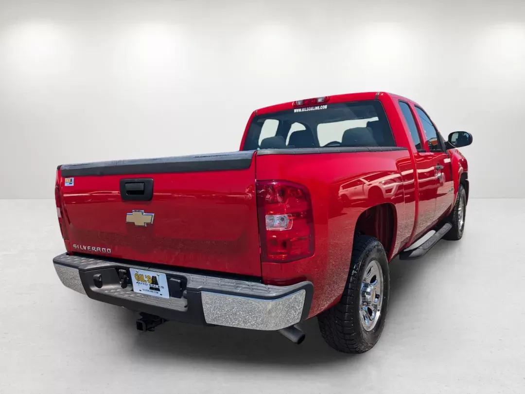 2010 /Dark Titanium Chevrolet Silverado 1500 Work Truck (1GCSCPEXXAZ) with an Gas V6 4.3L/262 engine, 4-Speed Automatic w/OD transmission, located at 3959 U.S. 80 W, Phenix City, AL, 36870, (334) 297-4885, 32.469296, -85.135185 - 2010 Chevrolet Silverado 1500 Work Truck - Photo#4
