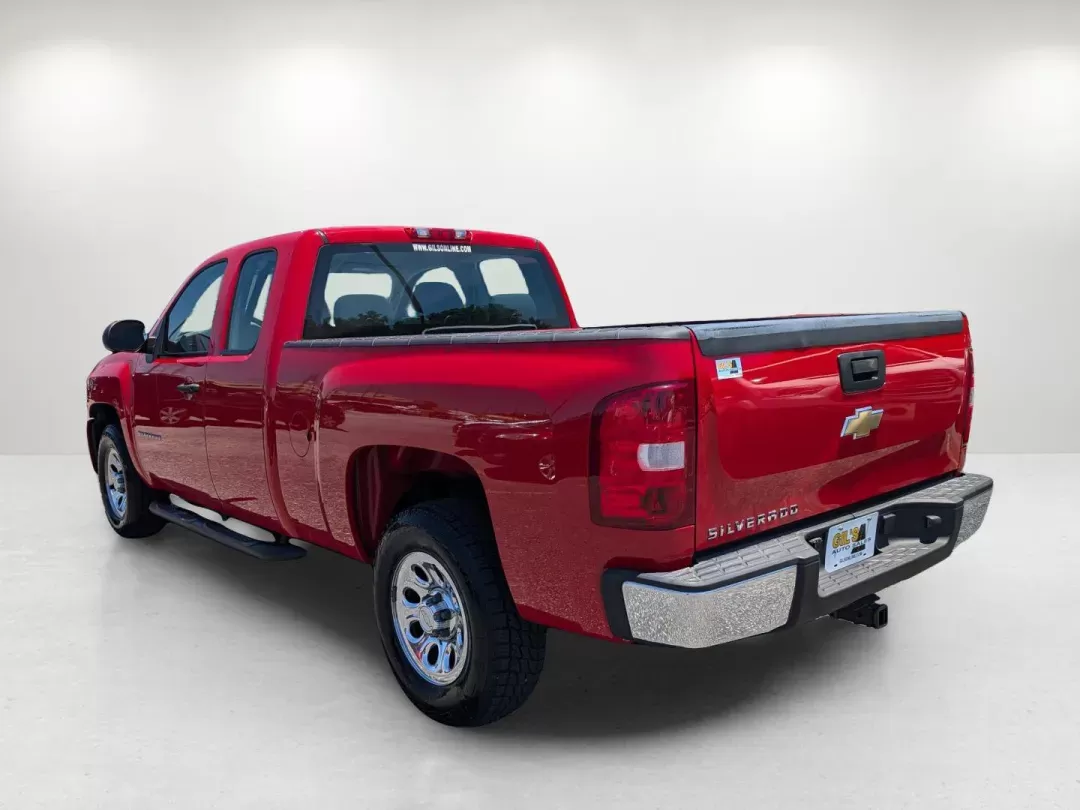 2010 /Dark Titanium Chevrolet Silverado 1500 Work Truck (1GCSCPEXXAZ) with an Gas V6 4.3L/262 engine, 4-Speed Automatic w/OD transmission, located at 3959 U.S. 80 W, Phenix City, AL, 36870, (334) 297-4885, 32.469296, -85.135185 - 2010 Chevrolet Silverado 1500 Work Truck - Photo#6