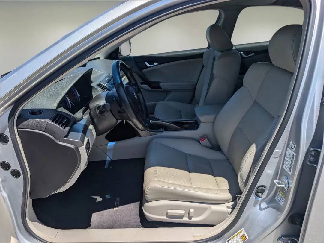 2012 Acura TSX (JH4CU2F45CC) with an Gas I4 2.4L/144 engine, 5-Speed Automatic transmission, located at 3959 U.S. 80 W, Phenix City, AL, 36870, (334) 297-4885, 32.469296, -85.135185 - 2012 Acura TSX - Photo#9