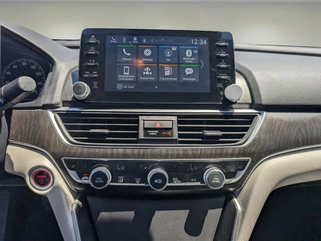2021 Honda Accord Hybrid EX-L (1HGCV3F54MA) with an Gas/Electric I-4 2.0 L/122 engine, 1-Speed CVT w/OD transmission, located at 3959 U.S. 80 W, Phenix City, AL, 36870, (334) 297-4885, 32.469296, -85.135185 - 2021 Honda Accord Hybrid EX-L - Photo#13