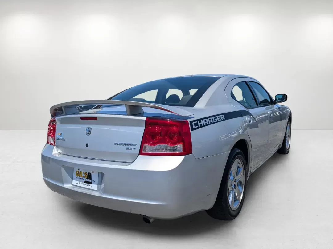 2009 /Dark Slate Gray Dodge Charger SXT (2B3KA33V09H) with an HO Gas V6 3.5L/215 engine, 4-Speed Automatic transmission, located at 7000 Northlake Connector, Columbus, GA, 31904, (706) 987-8085, 32.524975, -84.978134 - 2009 Dodge Charger SXT - Photo#4