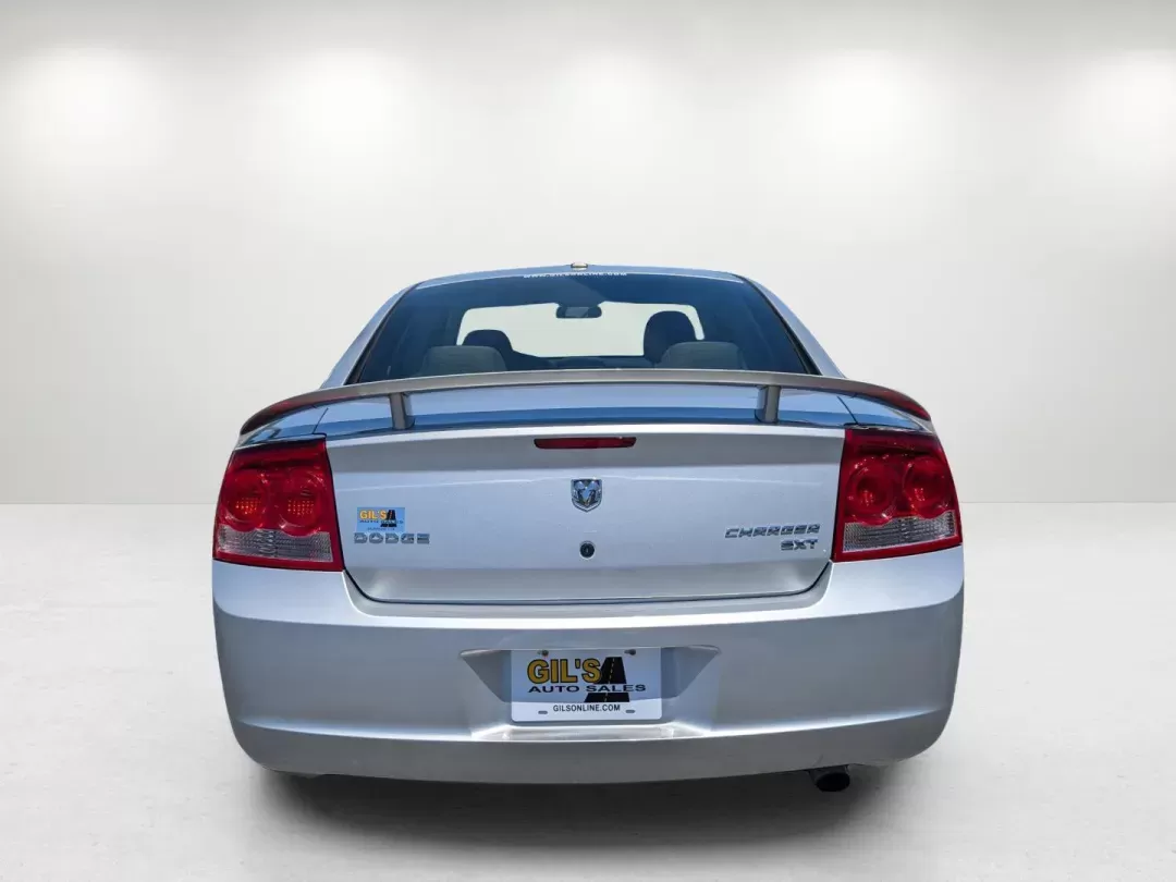 2009 /Dark Slate Gray Dodge Charger SXT (2B3KA33V09H) with an HO Gas V6 3.5L/215 engine, 4-Speed Automatic transmission, located at 7000 Northlake Connector, Columbus, GA, 31904, (706) 987-8085, 32.524975, -84.978134 - 2009 Dodge Charger SXT - Photo#5