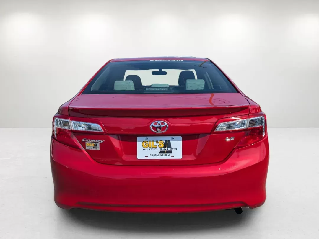 2013 Toyota Camry LE (4T1BF1FK9DU) with an Gas I4 2.5L/152 engine, 6-Speed Automatic w/Manual Shift transmission, located at 3959 U.S. 80 W, Phenix City, AL, 36870, (334) 297-4885, 32.469296, -85.135185 - 2013 Toyota Camry LE - Photo#5
