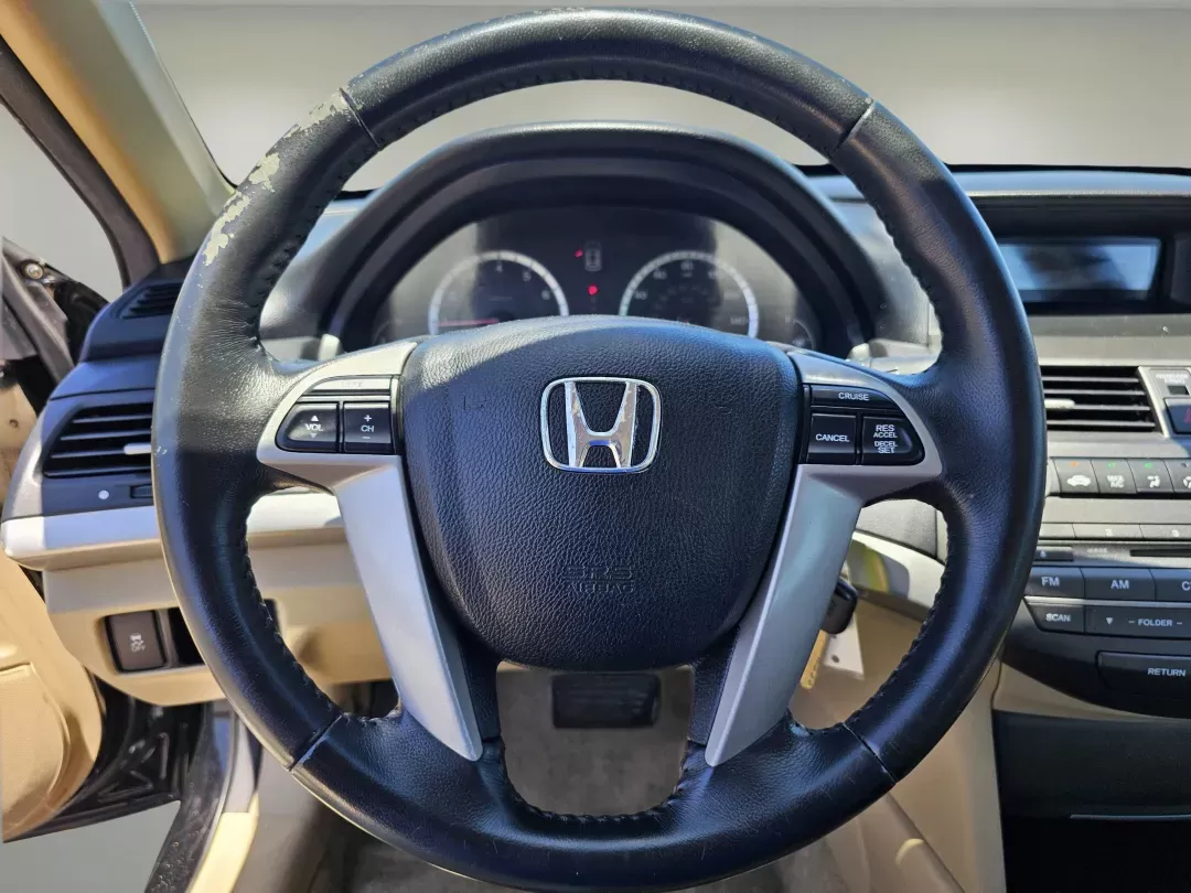 2012 /Ivory Honda Accord Sdn SE (1HGCP2F66CA) with an Gas I4 2.4L/144 engine, 5-Speed Automatic transmission, located at 521 Old Farm Lane Rd, Prattville, AL, 36066, (334) 325-1505, 32.482460, -86.416367 - 2012 Honda Accord Sdn SE - Photo#10