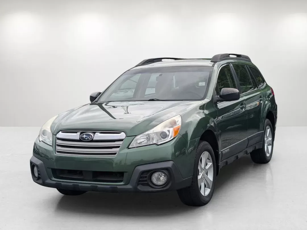 2014 /Ivory Subaru Outback 2.5i (4S4BRCAC4E3) with an Regular Unleaded H-4 2.5 L/152 engine, 6-Speed CVT w/OD transmission, located at 3959 U.S. 80 W, Phenix City, AL, 36870, (334) 297-4885, 32.469296, -85.135185 - 2014 Subaru Outback 2.5i - Photo#1