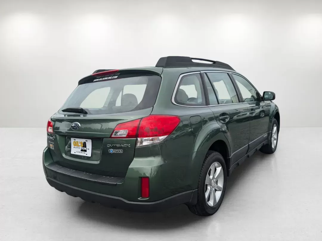 2014 /Ivory Subaru Outback 2.5i (4S4BRCAC4E3) with an Regular Unleaded H-4 2.5 L/152 engine, 6-Speed CVT w/OD transmission, located at 3959 U.S. 80 W, Phenix City, AL, 36870, (334) 297-4885, 32.469296, -85.135185 - 2014 Subaru Outback 2.5i - Photo#5