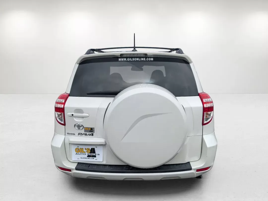 2010 Toyota RAV4 Ltd (2T3YK4DV0AW) with an Gas V6 3.5L/211 engine, 5-Speed Automatic w/OD transmission, located at 1430 Gateway Drive, Opelika, AL, 36801, (334) 239-0944, 32.637871, -85.409790 - 2010 Toyota RAV4 Ltd - Photo#5
