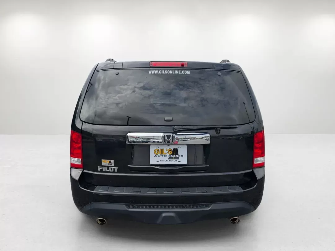 2014 Honda Pilot EX-L (5FNYF3H55EB) with an Regular Unleaded V-6 3.5 L/212 engine, 5-Speed Automatic w/OD transmission, located at 804 22nd Ave, Phenix City, AL, 36870, (334) 297-1860, 32.484749, -85.024475 - 2014 Honda Pilot EX-L - Photo#5