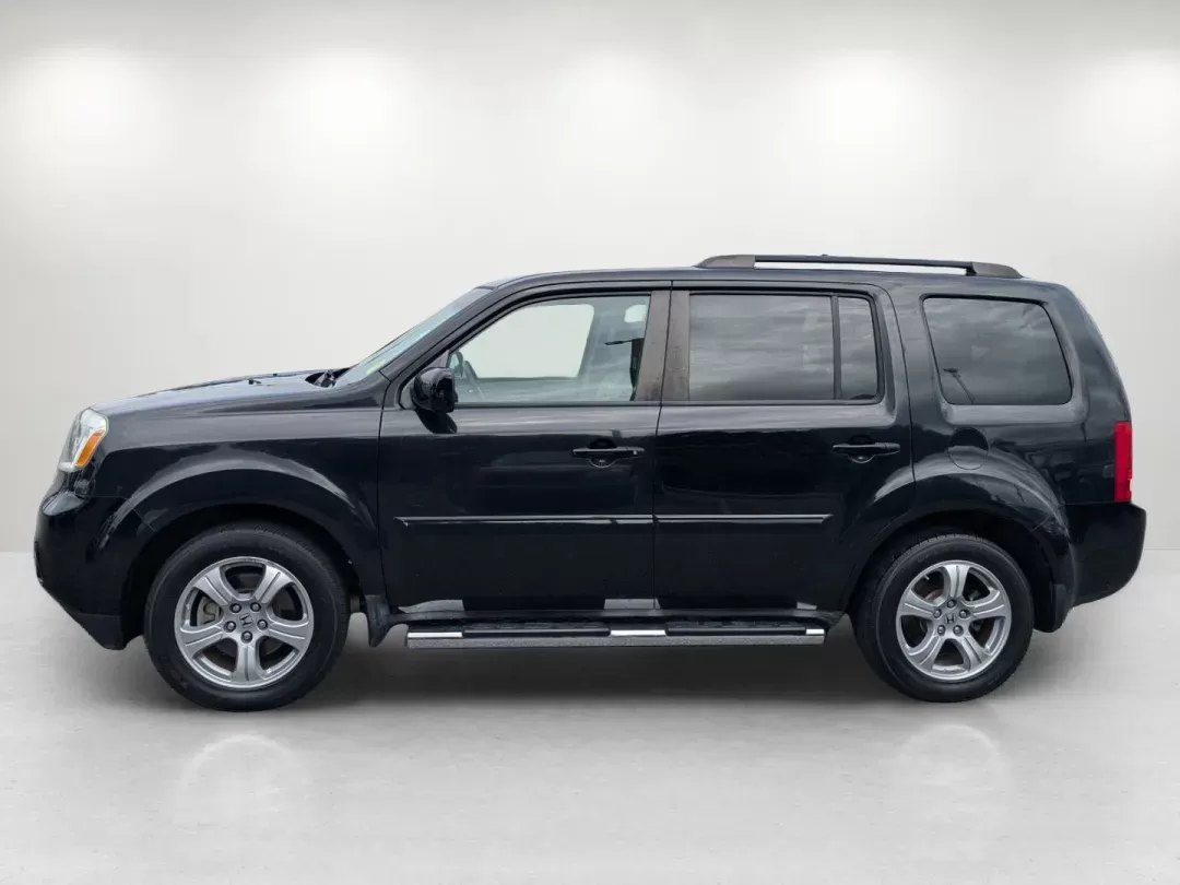 2014 Honda Pilot EX-L (5FNYF3H55EB) with an Regular Unleaded V-6 3.5 L/212 engine, 5-Speed Automatic w/OD transmission, located at 804 22nd Ave, Phenix City, AL, 36870, (334) 297-1860, 32.484749, -85.024475 - 2014 Honda Pilot EX-L - Photo#7