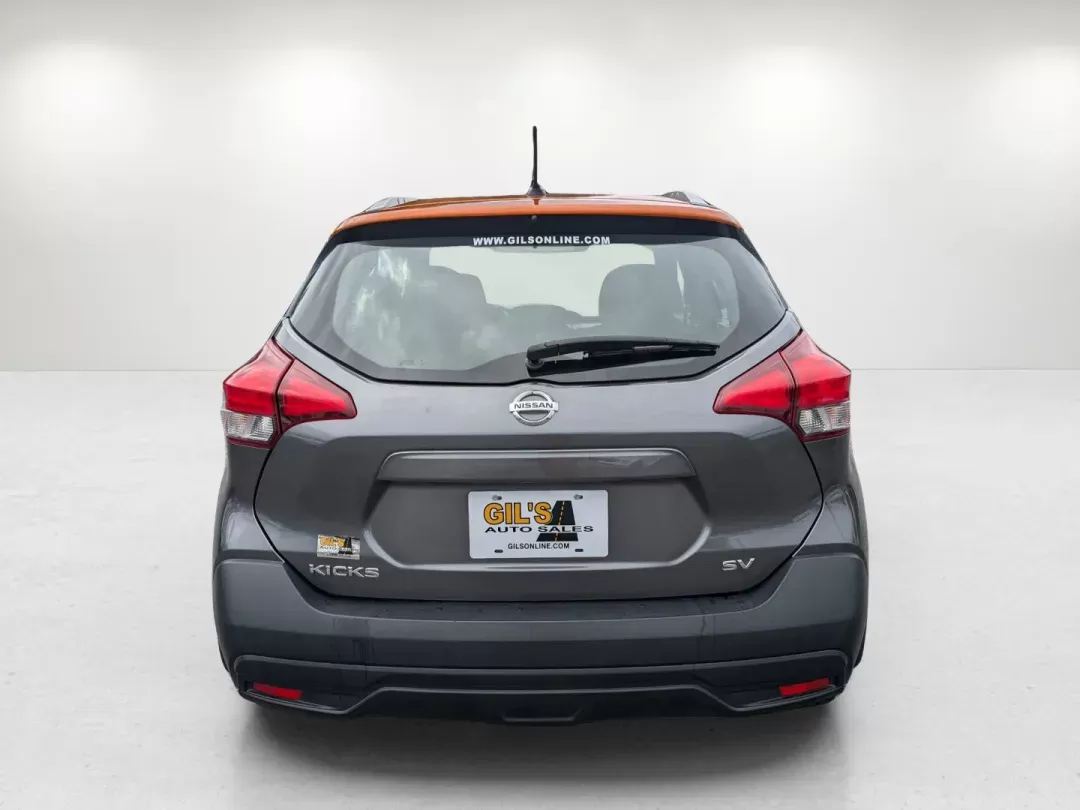 2018 /Charcoal Nissan Kicks SV (3N1CP5CU3JL) with an Regular Unleaded I-4 1.6 L/98 engine, 1-Speed CVT w/OD transmission, located at 5115 14th Ave., Columbus, GA, 31904, (706) 323-0345, 32.511494, -84.971046 - 2018 Nissan Kicks SV - Photo#5