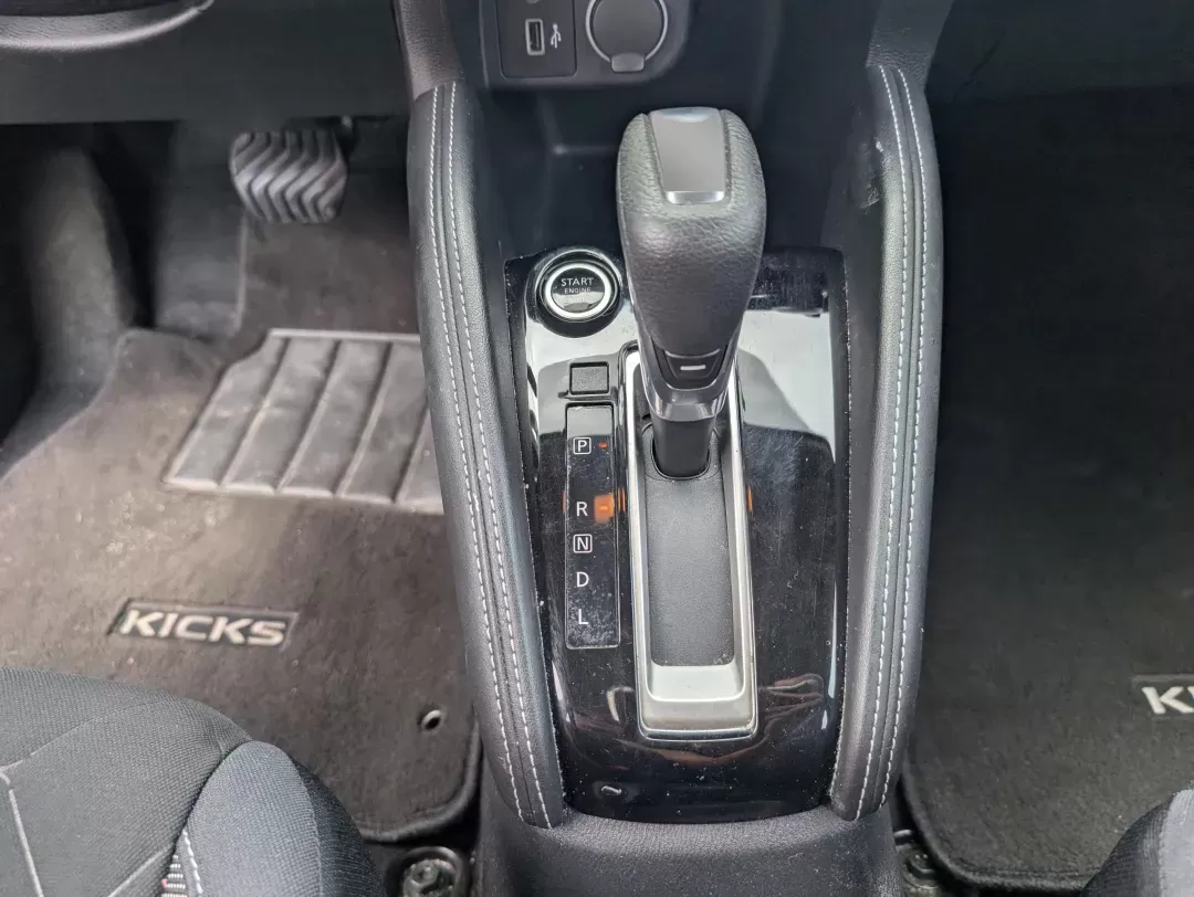 2018 /Charcoal Nissan Kicks SV (3N1CP5CU3JL) with an Regular Unleaded I-4 1.6 L/98 engine, 1-Speed CVT w/OD transmission, located at 5115 14th Ave., Columbus, GA, 31904, (706) 323-0345, 32.511494, -84.971046 - 2018 Nissan Kicks SV - Photo#13