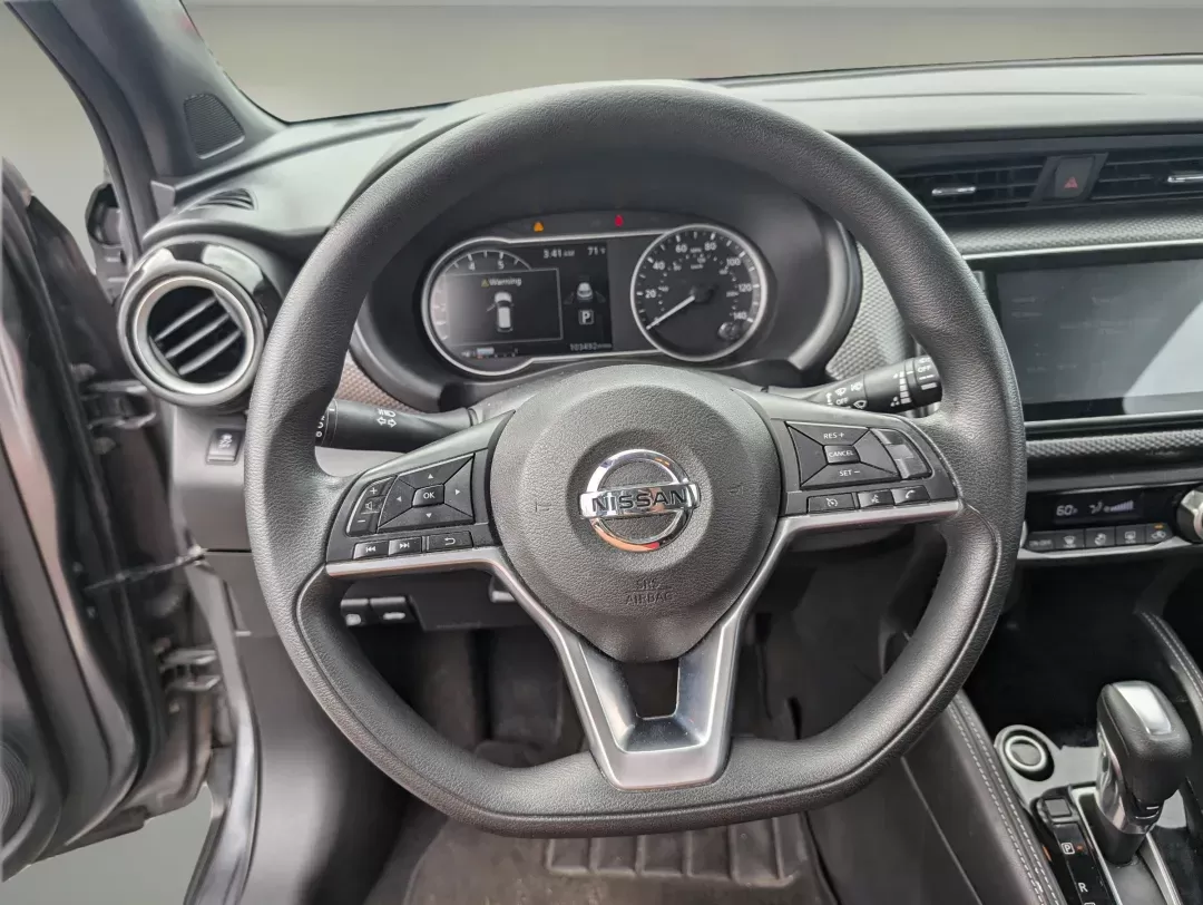 2018 /Charcoal Nissan Kicks SV (3N1CP5CU3JL) with an Regular Unleaded I-4 1.6 L/98 engine, 1-Speed CVT w/OD transmission, located at 5115 14th Ave., Columbus, GA, 31904, (706) 323-0345, 32.511494, -84.971046 - 2018 Nissan Kicks SV - Photo#15