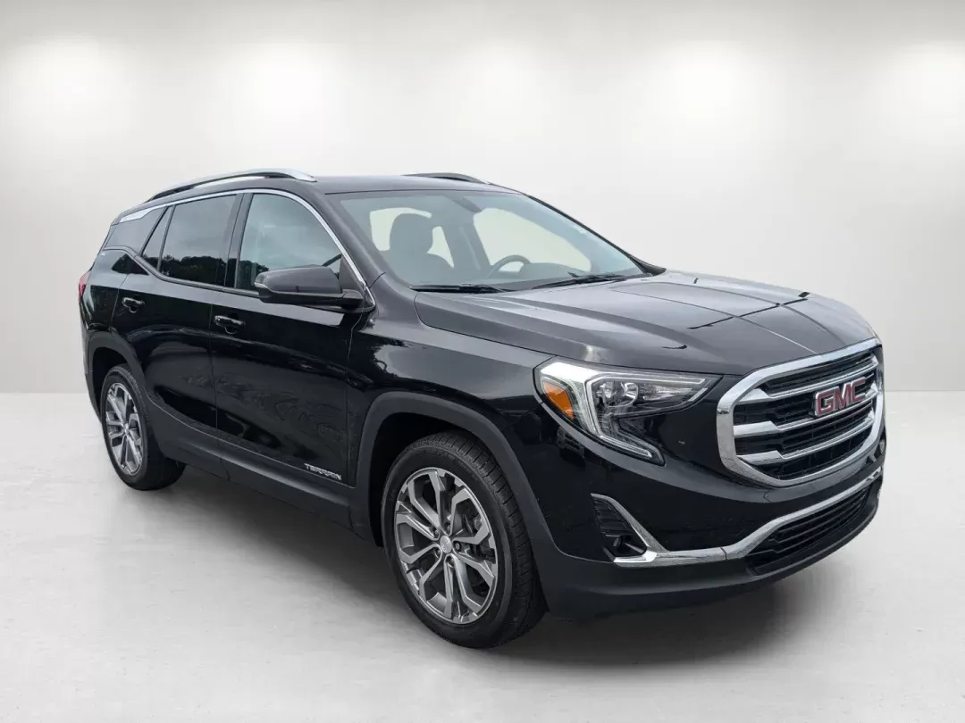 2019 /Jet Black GMC Terrain SLT (3GKALPEX2KL) with an Turbocharged Gas/E15 I4 2.0L/122 engine, 9-Speed Automatic transmission, located at 5115 14th Ave., Columbus, GA, 31904, (706) 323-0345, 32.511494, -84.971046 - 2019 GMC Terrain SLT - Photo#2