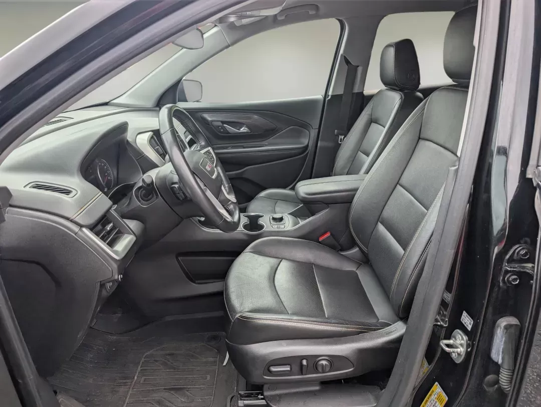 2019 /Jet Black GMC Terrain SLT (3GKALPEX2KL) with an Turbocharged Gas/E15 I4 2.0L/122 engine, 9-Speed Automatic transmission, located at 5115 14th Ave., Columbus, GA, 31904, (706) 323-0345, 32.511494, -84.971046 - 2019 GMC Terrain SLT - Photo#9