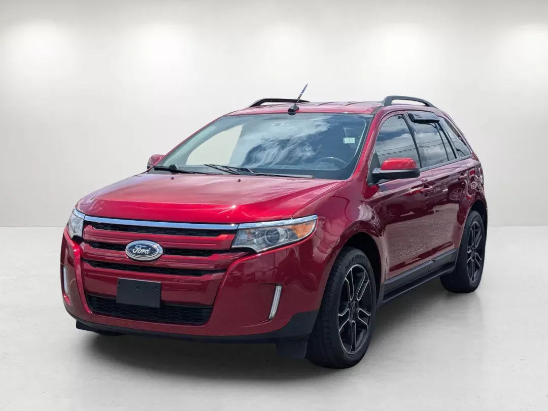 2013 Ford Edge SEL (2FMDK3J92DB) with an Turbocharged I4 2.0L/122 engine, 6-Speed Automatic w/manual shift transmission, located at 3959 U.S. 80 W, Phenix City, AL, 36870, (334) 297-4885, 32.469296, -85.135185 - 2013 Ford Edge SEL - Photo#1
