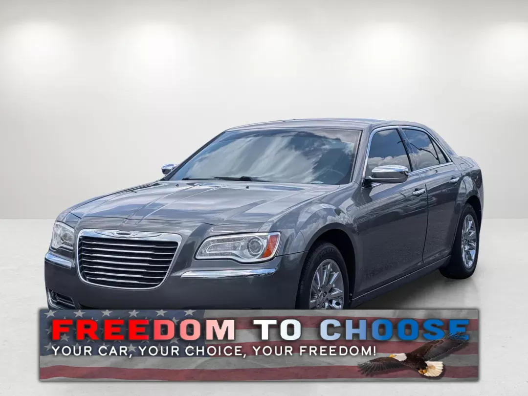 photo of 2011 Chrysler 300 Limited
