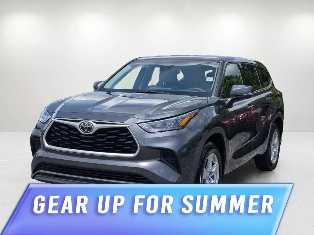 2020 Toyota Highlander L (5TDCZRAH3LS) with an Regular Unleaded V-6 3.5 L/211 engine, 8-Speed Automatic w/OD transmission, located at 3959 U.S. 80 W, Phenix City, AL, 36870, (334) 297-4885, 32.469296, -85.135185 - 2020 Toyota Highlander L - Photo#0