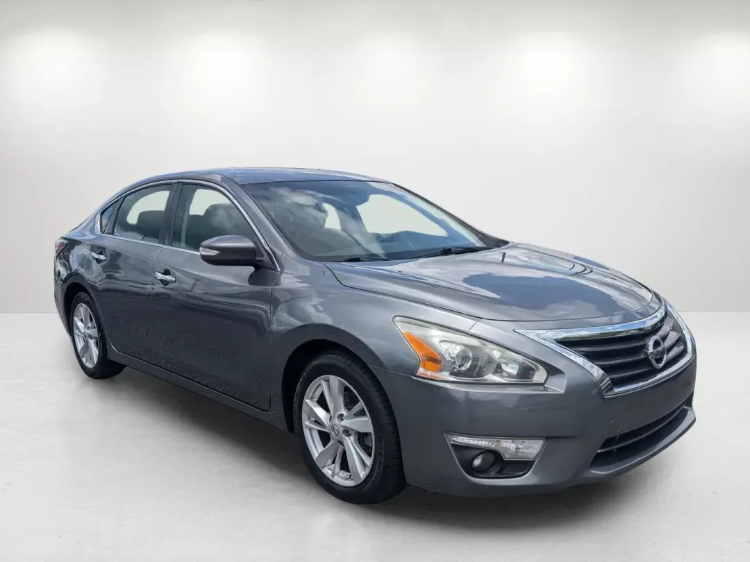 2014 /Charcoal Nissan Altima 2.5 SV (1N4AL3AP5EC) with an Regular Unleaded I-4 2.5 L/152 engine, 1-Speed CVT w/OD transmission, located at 5115 14th Ave., Columbus, GA, 31904, (706) 323-0345, 32.511494, -84.971046 - 2014 Nissan Altima 2.5 SV - Photo#2