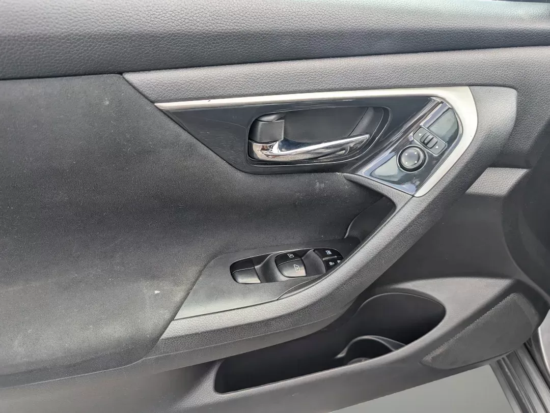 2014 /Charcoal Nissan Altima 2.5 SV (1N4AL3AP5EC) with an Regular Unleaded I-4 2.5 L/152 engine, 1-Speed CVT w/OD transmission, located at 5115 14th Ave., Columbus, GA, 31904, (706) 323-0345, 32.511494, -84.971046 - 2014 Nissan Altima 2.5 SV - Photo#8