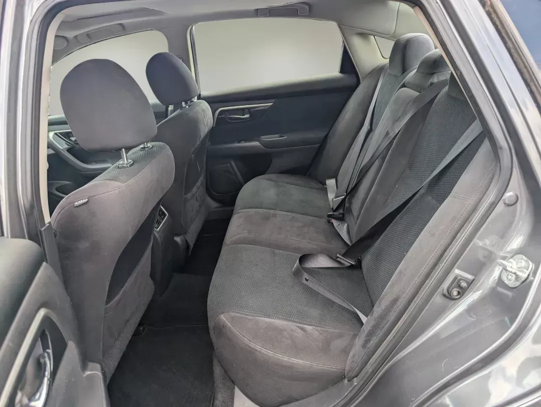 2014 /Charcoal Nissan Altima 2.5 SV (1N4AL3AP5EC) with an Regular Unleaded I-4 2.5 L/152 engine, 1-Speed CVT w/OD transmission, located at 5115 14th Ave., Columbus, GA, 31904, (706) 323-0345, 32.511494, -84.971046 - 2014 Nissan Altima 2.5 SV - Photo#10