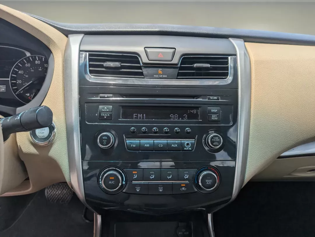 2015 Nissan Altima 2.5 S (1N4AL3AP6FC) with an Regular Unleaded I-4 2.5 L/152 engine, 1-Speed CVT w/OD transmission, located at 3959 U.S. 80 W, Phenix City, AL, 36870, (334) 297-4885, 32.469296, -85.135185 - 2015 Nissan Altima 2.5 S - Photo#14