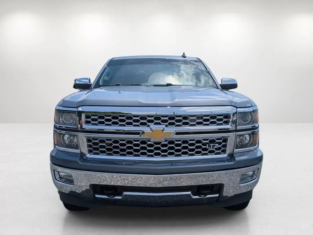 2015 /Jet Black Chevrolet Silverado 1500 LTZ (1GCUKSEC0FF) with an Gas V8 5.3L/325 engine, 6-Speed Automatic transmission, located at 3959 U.S. 80 W, Phenix City, AL, 36870, (334) 297-4885, 32.469296, -85.135185 - 2015 Chevrolet Silverado 1500 LTZ - Photo#2