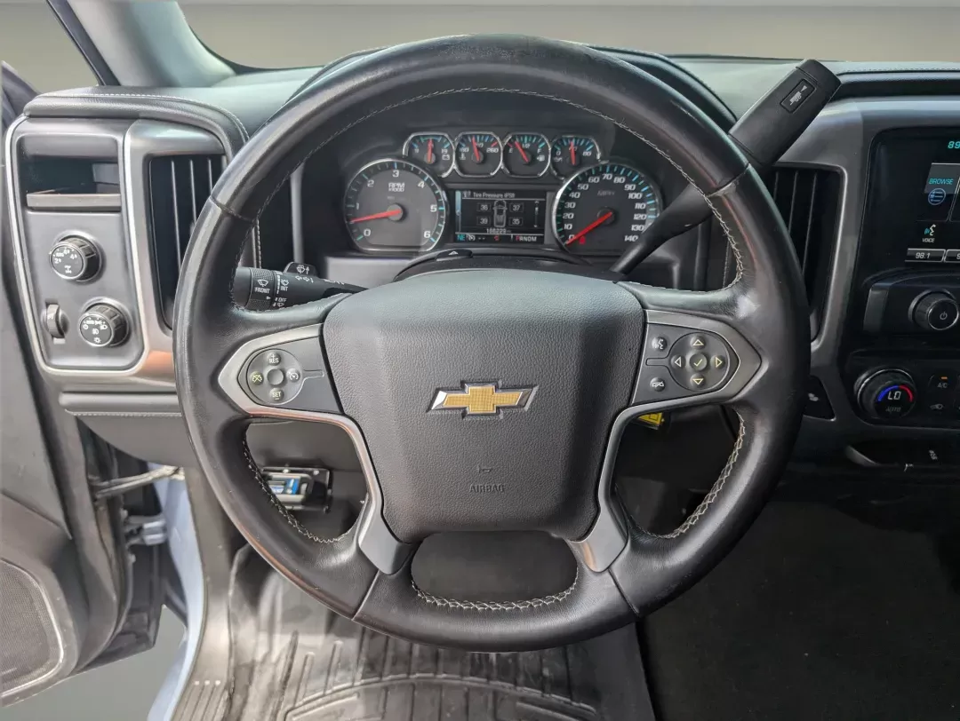 2015 /Jet Black Chevrolet Silverado 1500 LTZ (1GCUKSEC0FF) with an Gas V8 5.3L/325 engine, 6-Speed Automatic transmission, located at 3959 U.S. 80 W, Phenix City, AL, 36870, (334) 297-4885, 32.469296, -85.135185 - 2015 Chevrolet Silverado 1500 LTZ - Photo#16