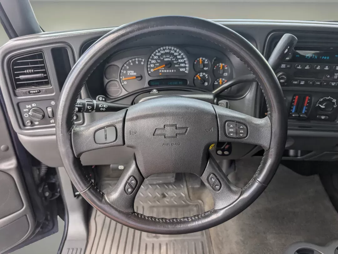 2006 /Dark Charcoal Chevrolet Silverado 1500 LT1 (1GCEC19V06Z) with an Gas V8 4.8L/293 engine, 4-Speed Automatic w/OD transmission, located at 3959 U.S. 80 W, Phenix City, AL, 36870, (334) 297-4885, 32.469296, -85.135185 - 2006 Chevrolet Silverado 1500 LT1 - Photo#15
