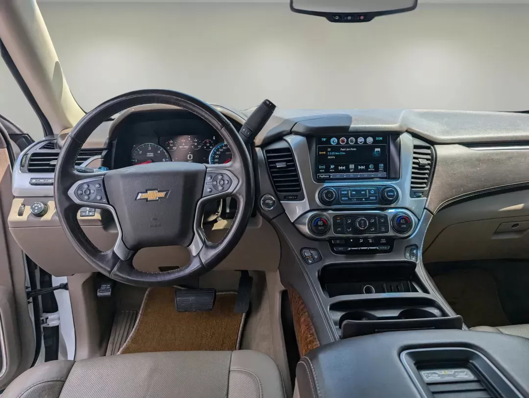 2016 /Cocoa/Dune Chevrolet Tahoe LTZ (1GNSKCKC8GR) with an Gas/Ethanol V8 5.3L/325 engine, 6-Speed Automatic transmission, located at 3959 U.S. 80 W, Phenix City, AL, 36870, (334) 297-4885, 32.469296, -85.135185 - 2016 Chevrolet Tahoe LTZ - Photo#12