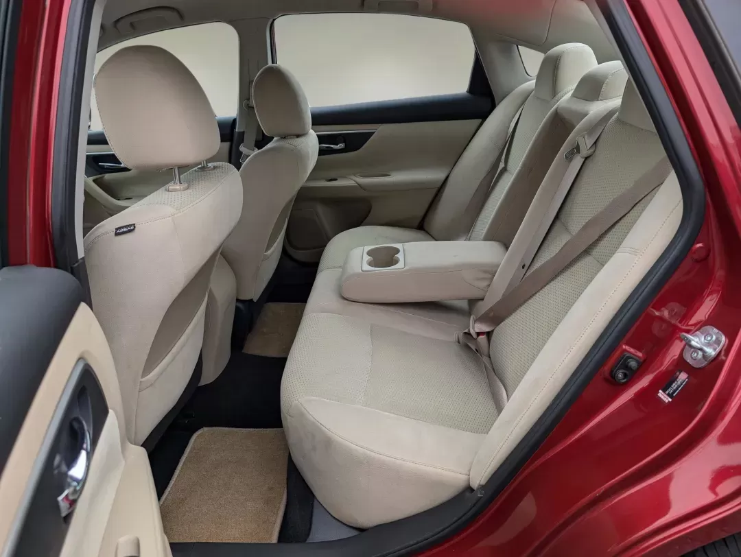 2015 /Beige Nissan Altima 2.5 S (1N4AL3AP4FC) with an Regular Unleaded I-4 2.5 L/152 engine, 1-Speed CVT w/OD transmission, located at 3959 U.S. 80 W, Phenix City, AL, 36870, (334) 297-4885, 32.469296, -85.135185 - 2015 Nissan Altima 2.5 S - Photo#10