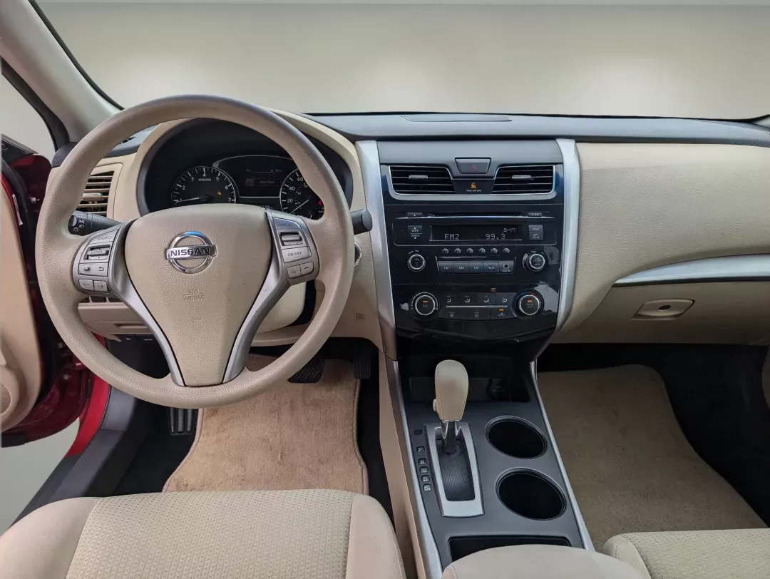 2015 /Beige Nissan Altima 2.5 S (1N4AL3AP4FC) with an Regular Unleaded I-4 2.5 L/152 engine, 1-Speed CVT w/OD transmission, located at 3959 U.S. 80 W, Phenix City, AL, 36870, (334) 297-4885, 32.469296, -85.135185 - 2015 Nissan Altima 2.5 S - Photo#11
