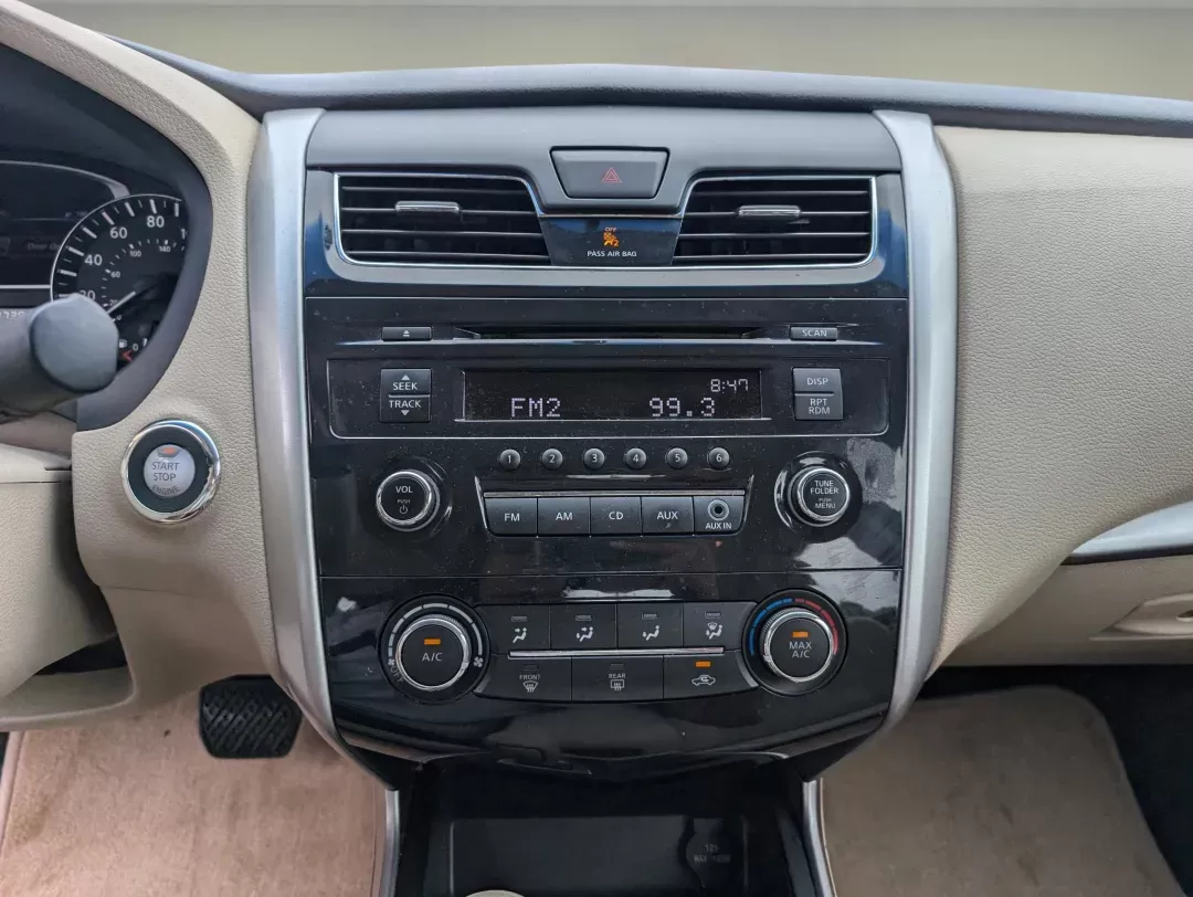 2015 /Beige Nissan Altima 2.5 S (1N4AL3AP4FC) with an Regular Unleaded I-4 2.5 L/152 engine, 1-Speed CVT w/OD transmission, located at 3959 U.S. 80 W, Phenix City, AL, 36870, (334) 297-4885, 32.469296, -85.135185 - 2015 Nissan Altima 2.5 S - Photo#14