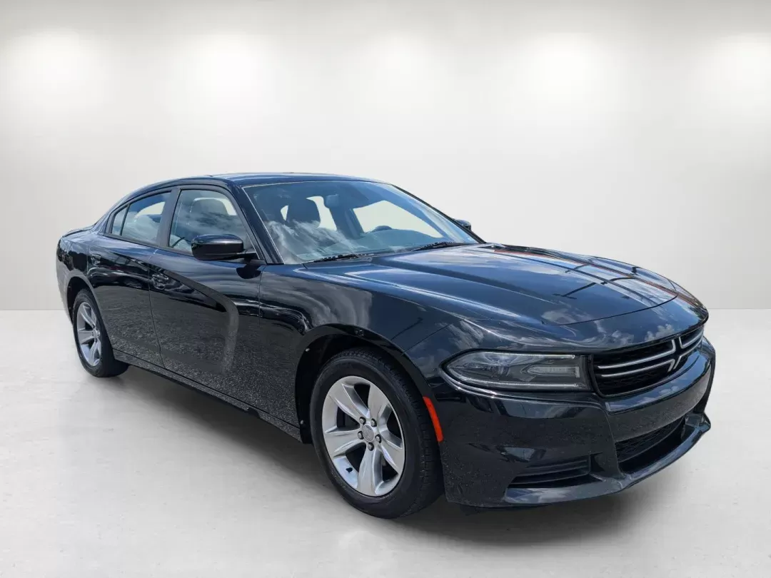 2015 /Black Dodge Charger SE (2C3CDXBG0FH) with an Regular Unleaded V-6 3.6 L/220 engine, 8-Speed Automatic w/OD transmission, located at 3959 U.S. 80 W, Phenix City, AL, 36870, (334) 297-4885, 32.469296, -85.135185 - 2015 Dodge Charger SE - Photo#2
