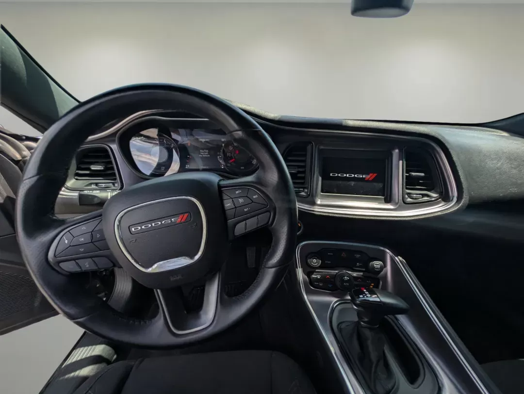 2018 /Black Dodge Challenger R/T (2C3CDZBT4JH) with an Regular Unleaded V-8 5.7 L/345 engine, 8-Speed Automatic w/OD transmission, located at 3959 U.S. 80 W, Phenix City, AL, 36870, (334) 297-4885, 32.469296, -85.135185 - 2018 Dodge Challenger R/T - Photo#11