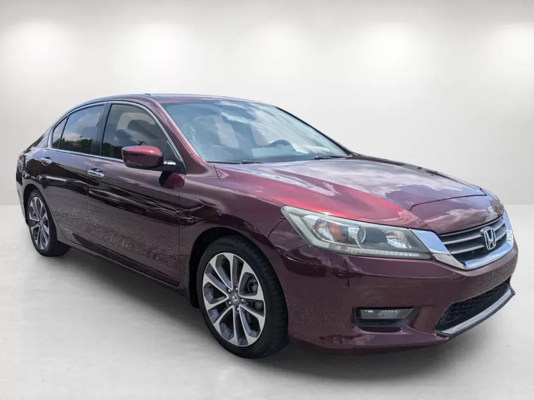 2015 Honda Accord Sedan Sport (1HGCR2F56FA) with an Regular Unleaded I-4 2.4 L/144 engine, 1-Speed CVT w/OD transmission, located at 5115 14th Ave., Columbus, GA, 31904, (706) 323-0345, 32.511494, -84.971046 - 2015 Honda Accord Sedan Sport - Photo#2