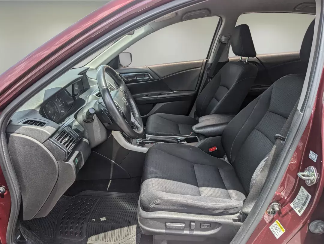 2015 Honda Accord Sedan Sport (1HGCR2F56FA) with an Regular Unleaded I-4 2.4 L/144 engine, 1-Speed CVT w/OD transmission, located at 5115 14th Ave., Columbus, GA, 31904, (706) 323-0345, 32.511494, -84.971046 - 2015 Honda Accord Sedan Sport - Photo#9
