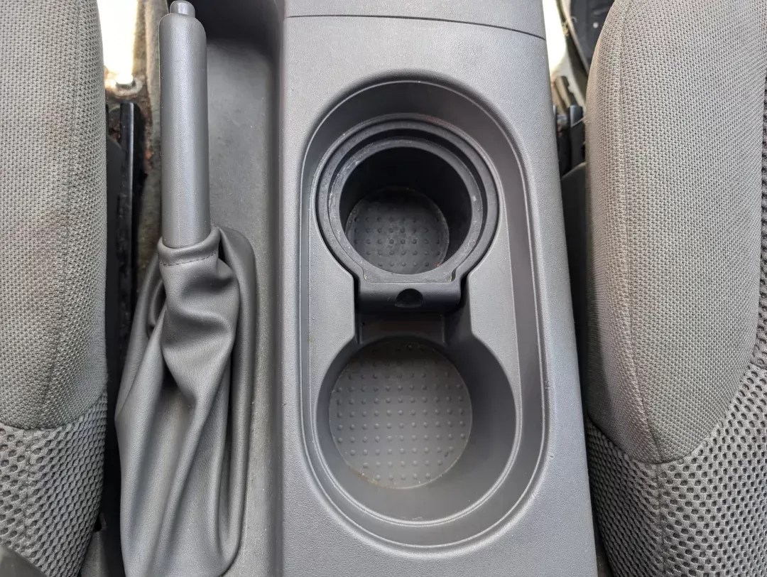 2014 /Steel Nissan Frontier SV (1N6AD0ER9EN) with an Regular Unleaded V-6 4.0 L/241 engine, 5-Speed Automatic w/OD transmission, located at 3959 U.S. 80 W, Phenix City, AL, 36870, (334) 297-4885, 32.469296, -85.135185 - 2014 Nissan Frontier SV - Photo#12