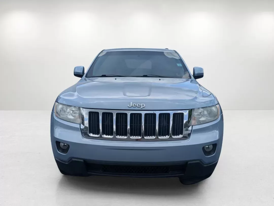 2013 /Black Jeep Grand Cherokee Laredo (1C4RJEAG2DC) with an Gas/Ethanol V6 3.6L/220 engine, 5-Speed Automatic transmission, located at 3959 U.S. 80 W, Phenix City, AL, 36870, (334) 297-4885, 32.469296, -85.135185 - 2013 Jeep Grand Cherokee Laredo - Photo#1