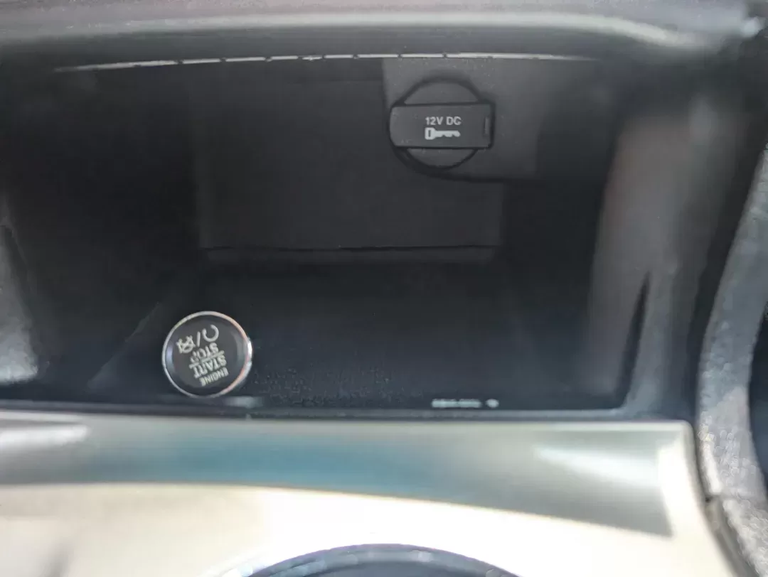 2013 /Black Jeep Grand Cherokee Laredo (1C4RJEAG2DC) with an Gas/Ethanol V6 3.6L/220 engine, 5-Speed Automatic transmission, located at 3959 U.S. 80 W, Phenix City, AL, 36870, (334) 297-4885, 32.469296, -85.135185 - 2013 Jeep Grand Cherokee Laredo - Photo#12