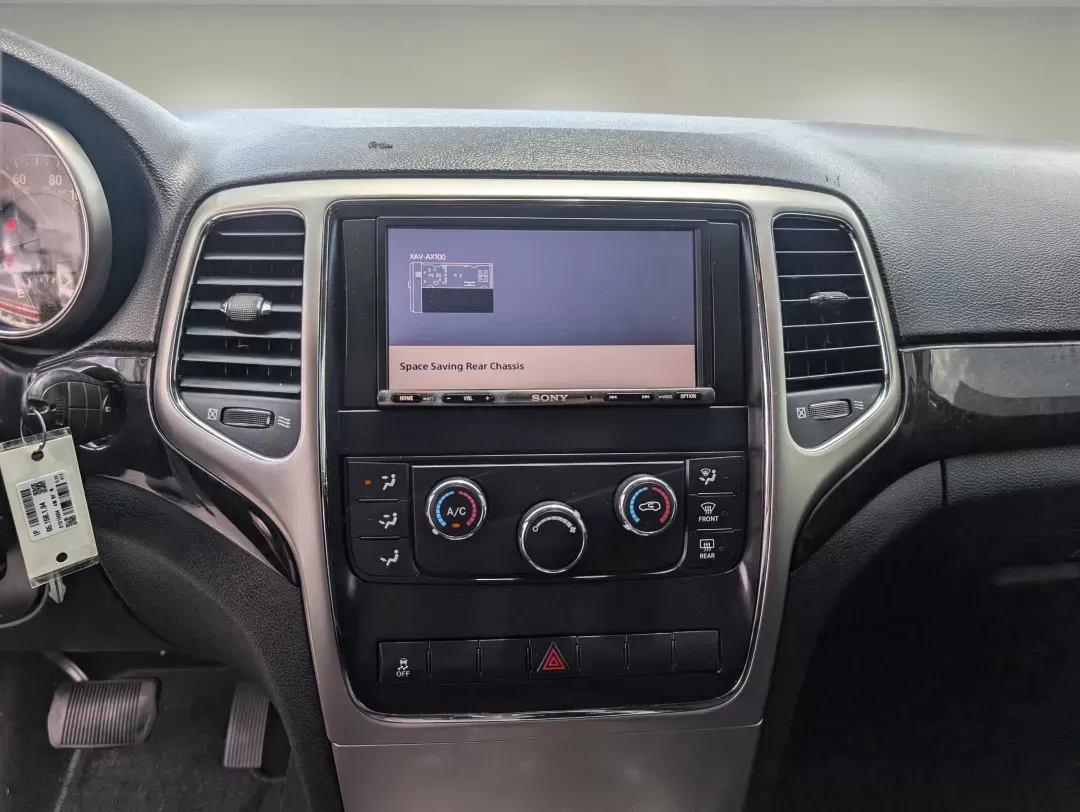 2013 /Black Jeep Grand Cherokee Laredo (1C4RJEAG2DC) with an Gas/Ethanol V6 3.6L/220 engine, 5-Speed Automatic transmission, located at 5115 14th Ave., Columbus, GA, 31904, (706) 323-0345, 32.511494, -84.971046 - 2013 Jeep Grand Cherokee Laredo - Photo#14
