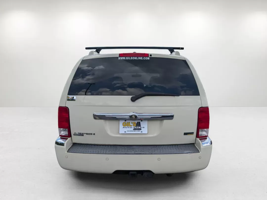 2007 Chrysler Aspen Limited (1A8HX58P57F) with an Gas/Ethanol V8 4.7L/287 engine, 5-Speed Automatic transmission, located at 5115 14th Ave., Columbus, GA, 31904, (706) 323-0345, 32.511494, -84.971046 - 2007 Chrysler Aspen Limited - Photo#5