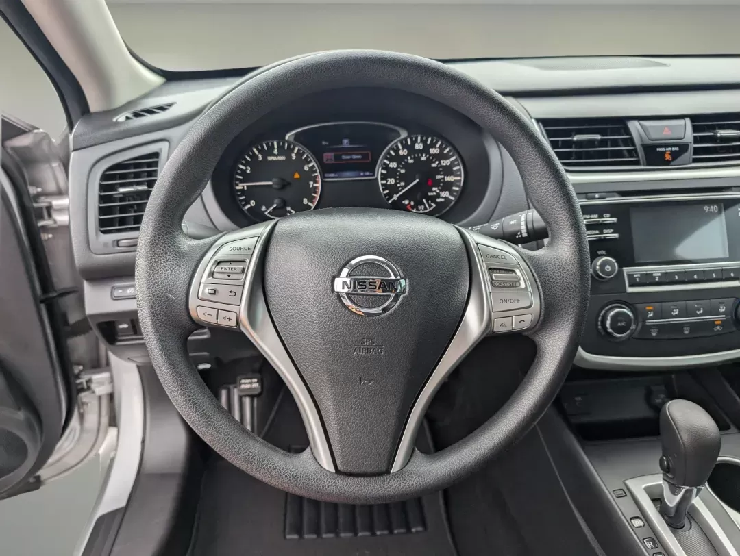 2017 /Charcoal Nissan Altima 2.5 S (1N4AL3AP3HN) with an Regular Unleaded I-4 2.5 L/152 engine, 1-Speed CVT w/OD transmission, located at 3959 U.S. 80 W, Phenix City, AL, 36870, (334) 297-4885, 32.469296, -85.135185 - 2017 Nissan Altima 2.5 S - Photo#15