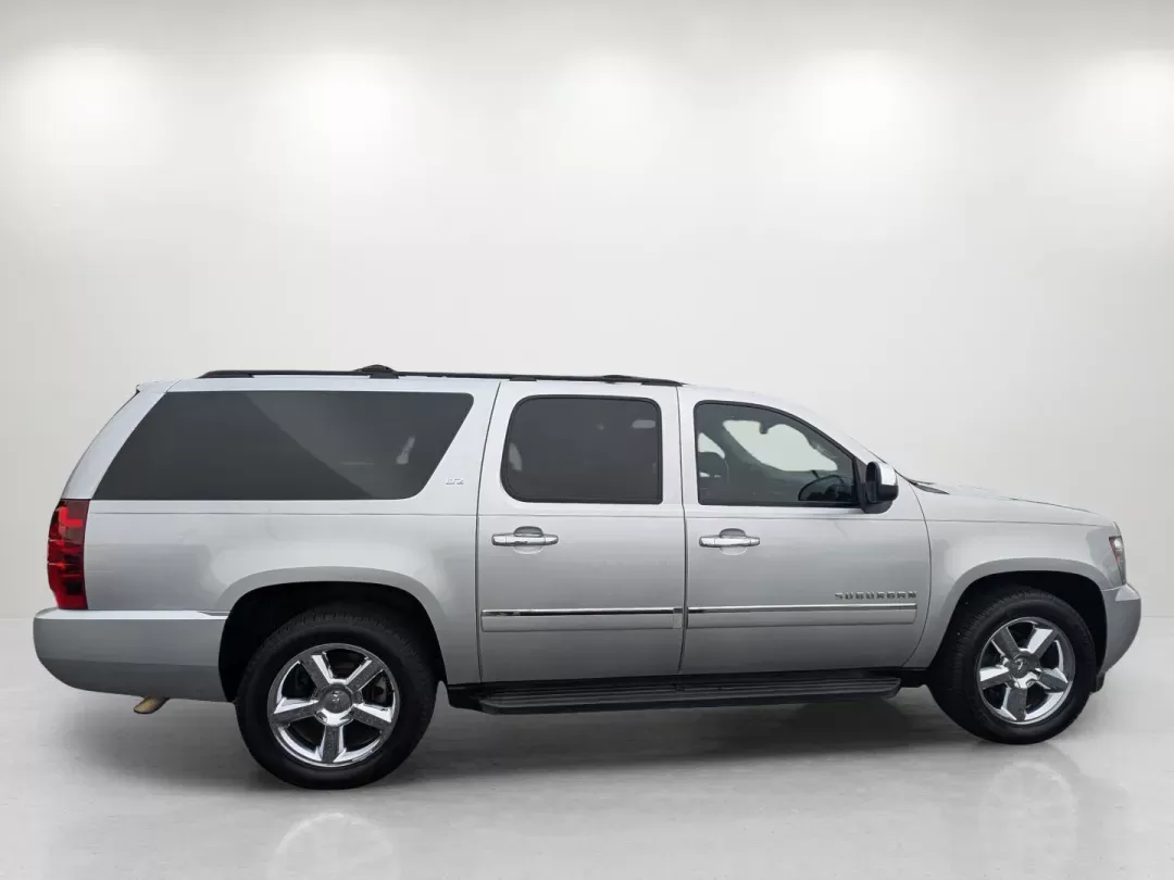 2012 /Ebony Chevrolet Suburban LTZ (1GNSCKE05CR) with an Gas/Ethanol V8 5.3L/323 engine, 6-Speed Automatic transmission, located at 3959 U.S. 80 W, Phenix City, AL, 36870, (334) 297-4885, 32.469296, -85.135185 - 2012 Chevrolet Suburban LTZ - Photo#3