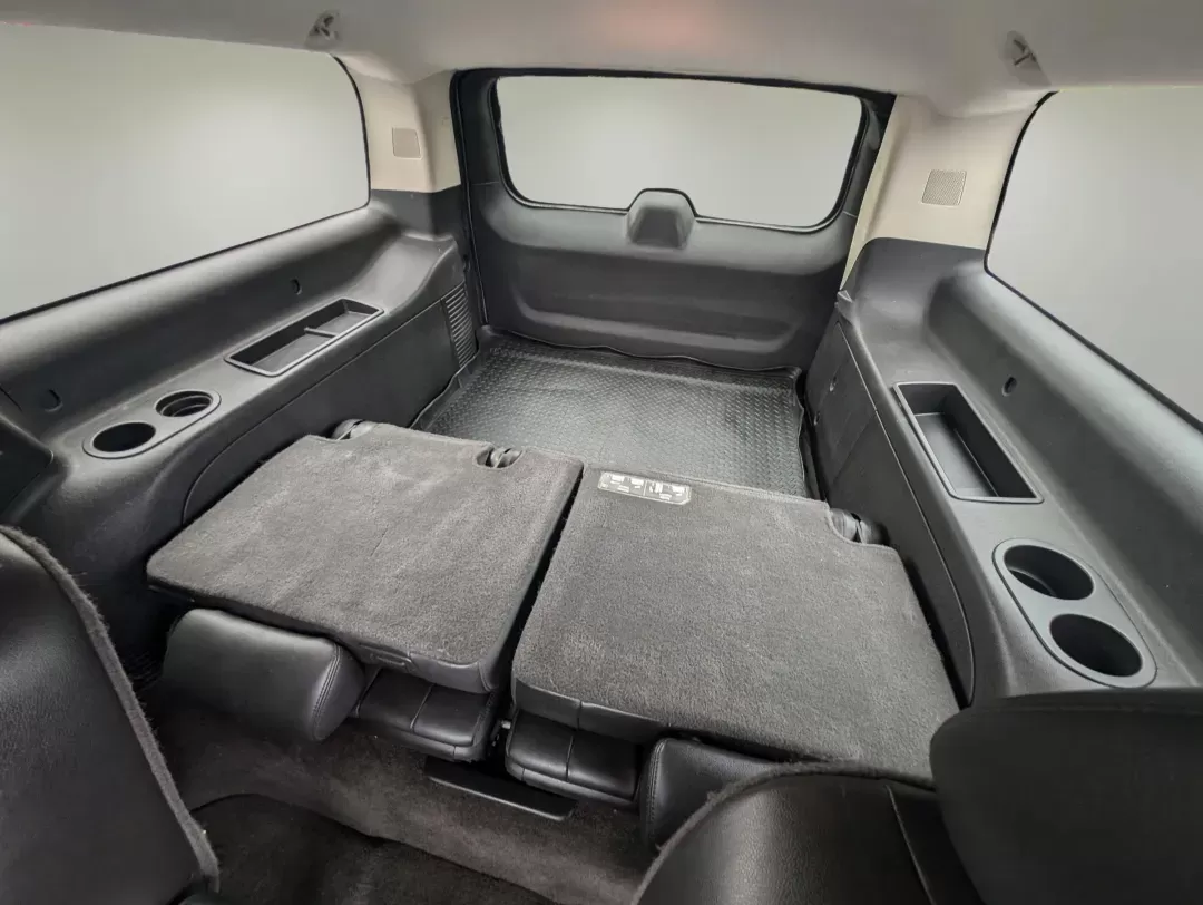 2012 /Ebony Chevrolet Suburban LTZ (1GNSCKE05CR) with an Gas/Ethanol V8 5.3L/323 engine, 6-Speed Automatic transmission, located at 3959 U.S. 80 W, Phenix City, AL, 36870, (334) 297-4885, 32.469296, -85.135185 - 2012 Chevrolet Suburban LTZ - Photo#11