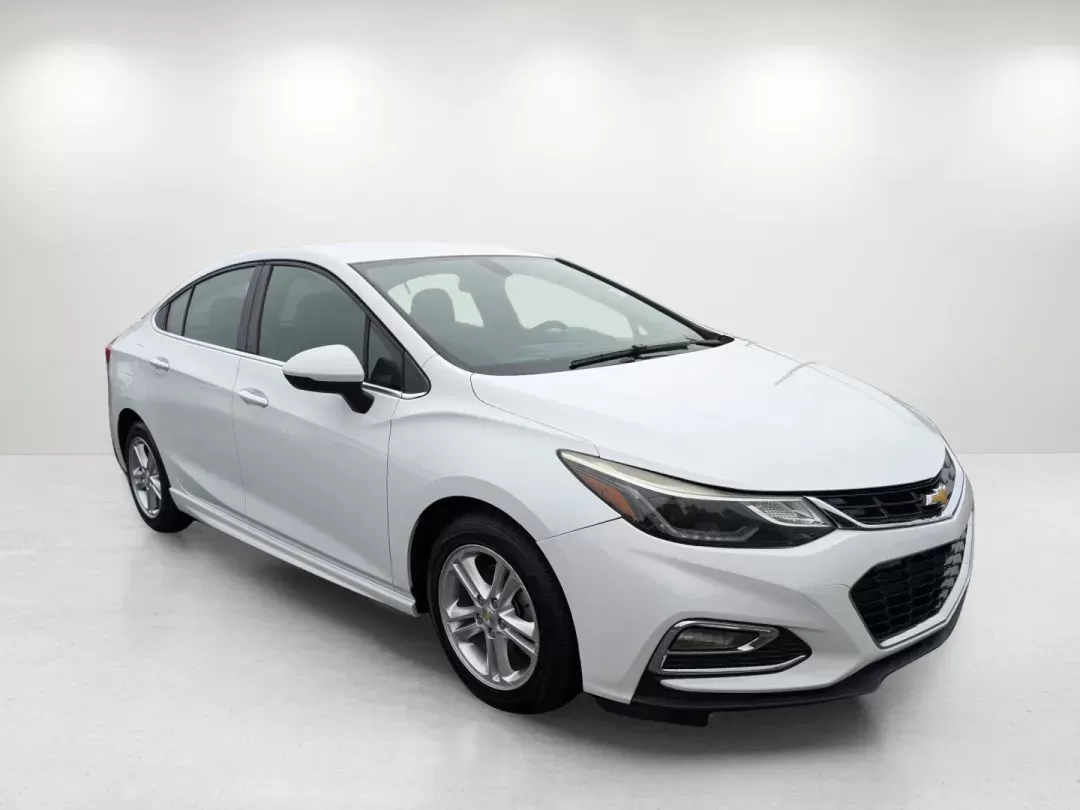 2017 /Jet Black Chevrolet Cruze LT (1G1BE5SM3H7) with an Turbocharged Gas I4 1.4L/ engine, 6-Speed Automatic transmission, located at 3959 U.S. 80 W, Phenix City, AL, 36870, (334) 297-4885, 32.469296, -85.135185 - 2017 Chevrolet Cruze LT - Photo#2