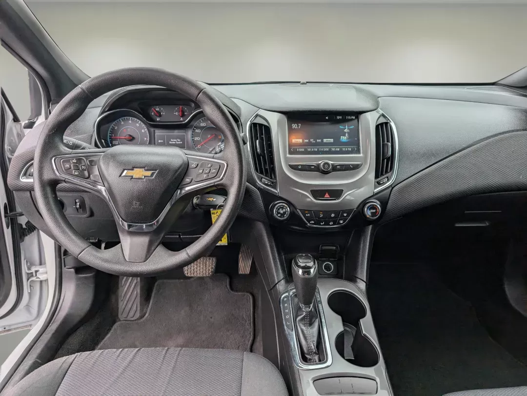2017 /Jet Black Chevrolet Cruze LT (1G1BE5SM3H7) with an Turbocharged Gas I4 1.4L/ engine, 6-Speed Automatic transmission, located at 3959 U.S. 80 W, Phenix City, AL, 36870, (334) 297-4885, 32.469296, -85.135185 - 2017 Chevrolet Cruze LT - Photo#11
