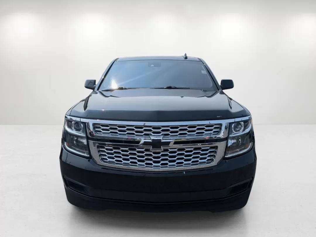 2017 /Jet Black Chevrolet Tahoe LT (1GNSCBKC4HR) with an Gas/Ethanol V8 5.3L/325 engine, 6-Speed Automatic transmission, located at 7000 Northlake Connector, Columbus, GA, 31904, (706) 987-8085, 32.524975, -84.978134 - 2017 Chevrolet Tahoe LT - Photo#1