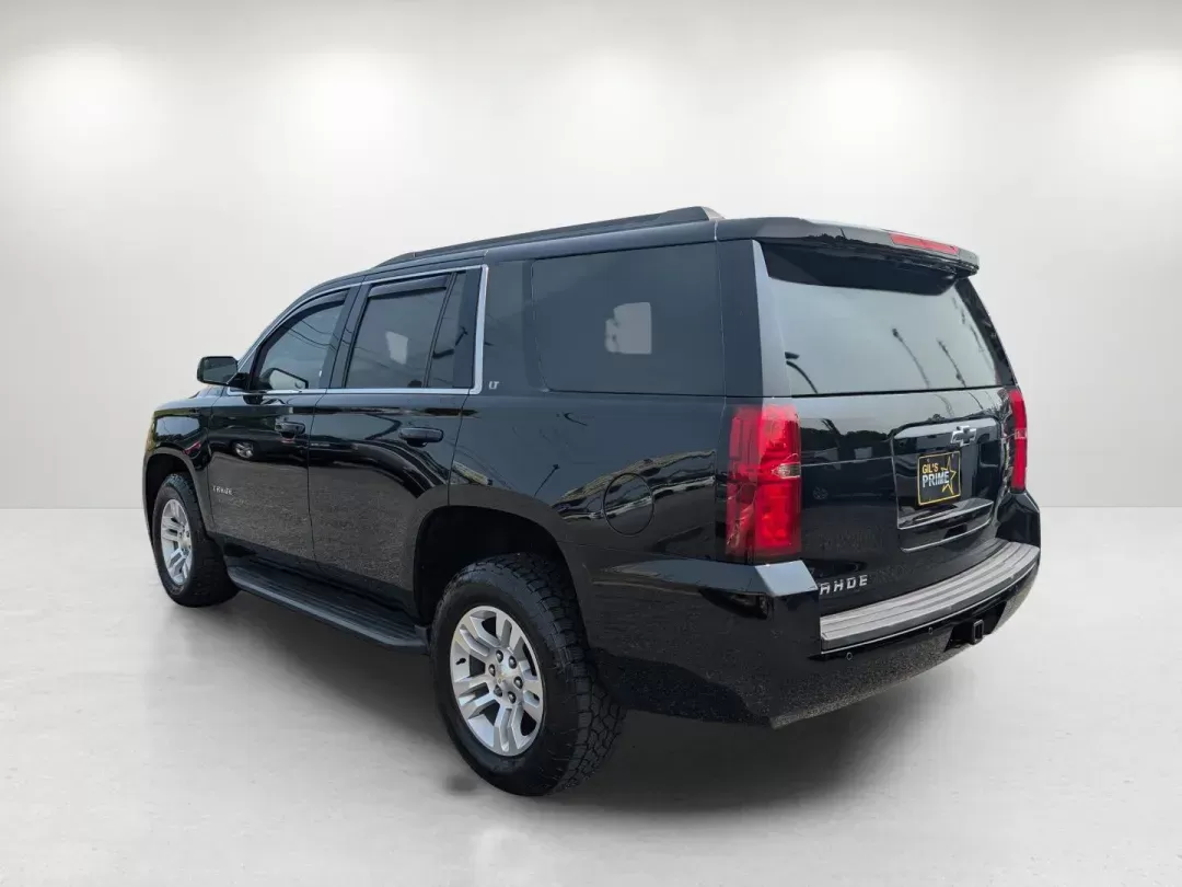 2017 /Jet Black Chevrolet Tahoe LT (1GNSCBKC4HR) with an Gas/Ethanol V8 5.3L/325 engine, 6-Speed Automatic transmission, located at 7000 Northlake Connector, Columbus, GA, 31904, (706) 987-8085, 32.524975, -84.978134 - 2017 Chevrolet Tahoe LT - Photo#6